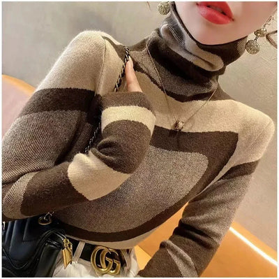 Women Woolen Turtleneck