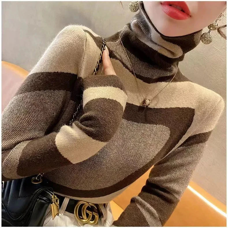 Women Woolen Turtleneck