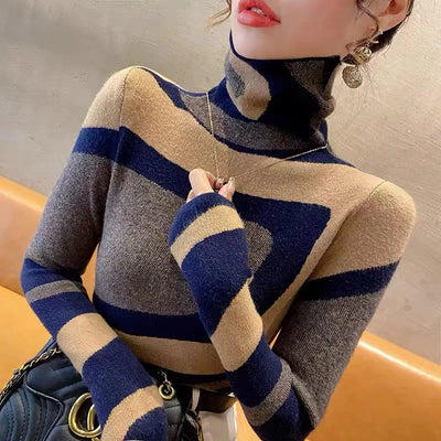 Women Woolen Turtleneck