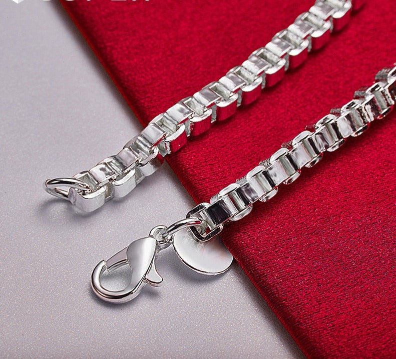 Box Link Chain Bracelet