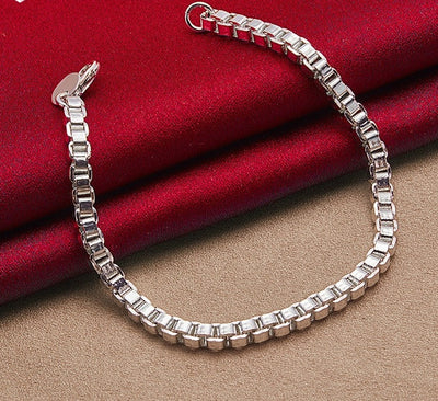 Box Link Chain Bracelet