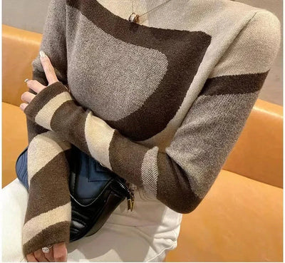 Women Woolen Turtleneck