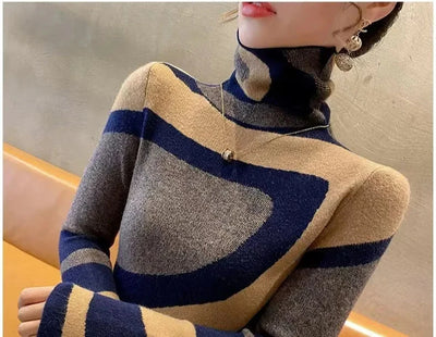 Women Woolen Turtleneck