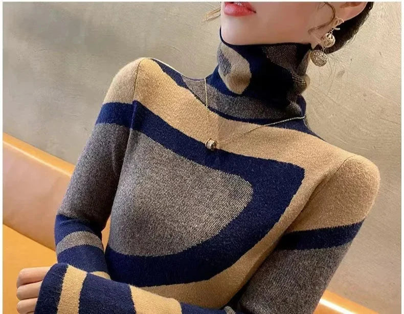 Women Woolen Turtleneck